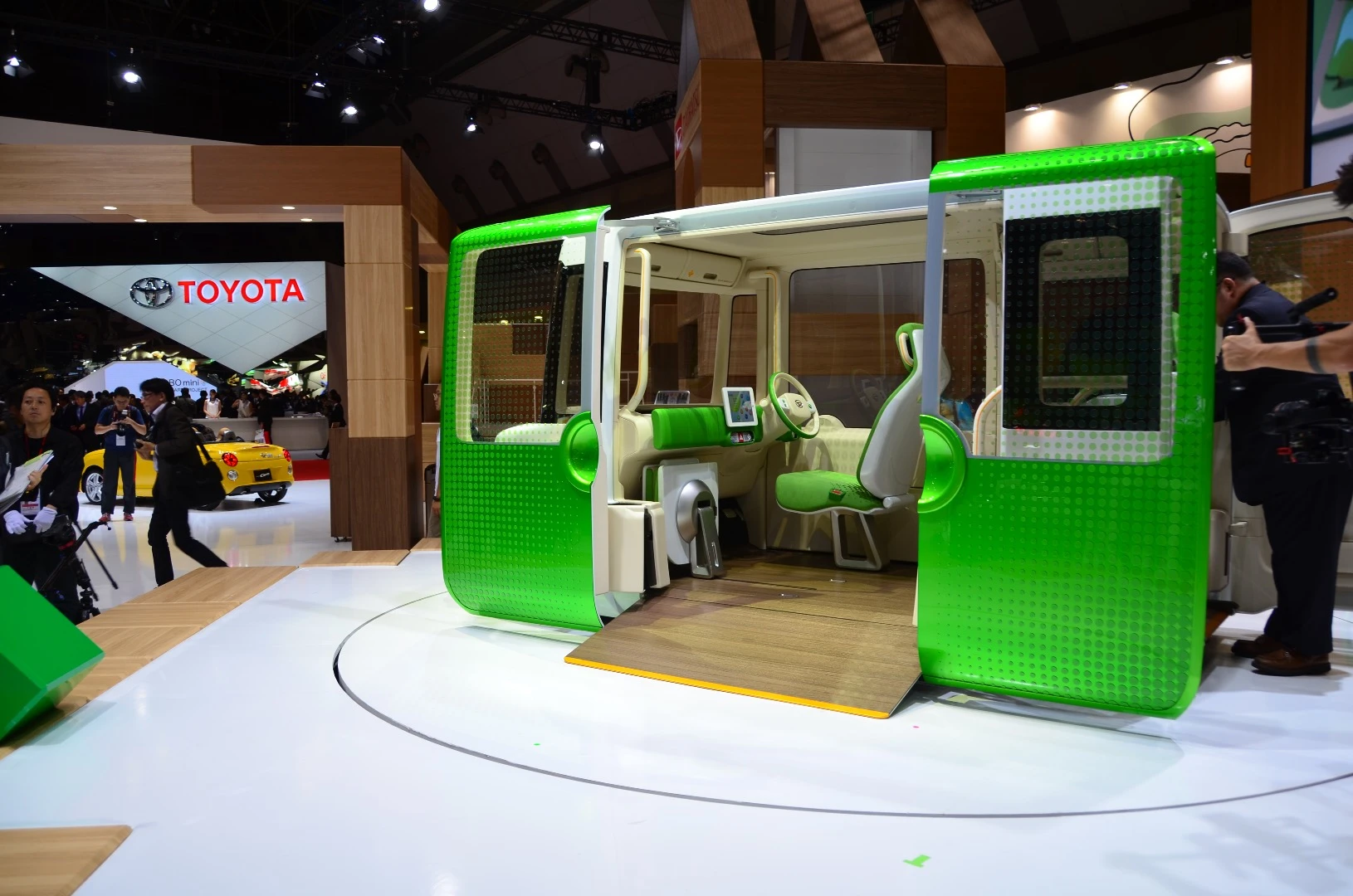The retractable ramp helps passengers walk or roll inside