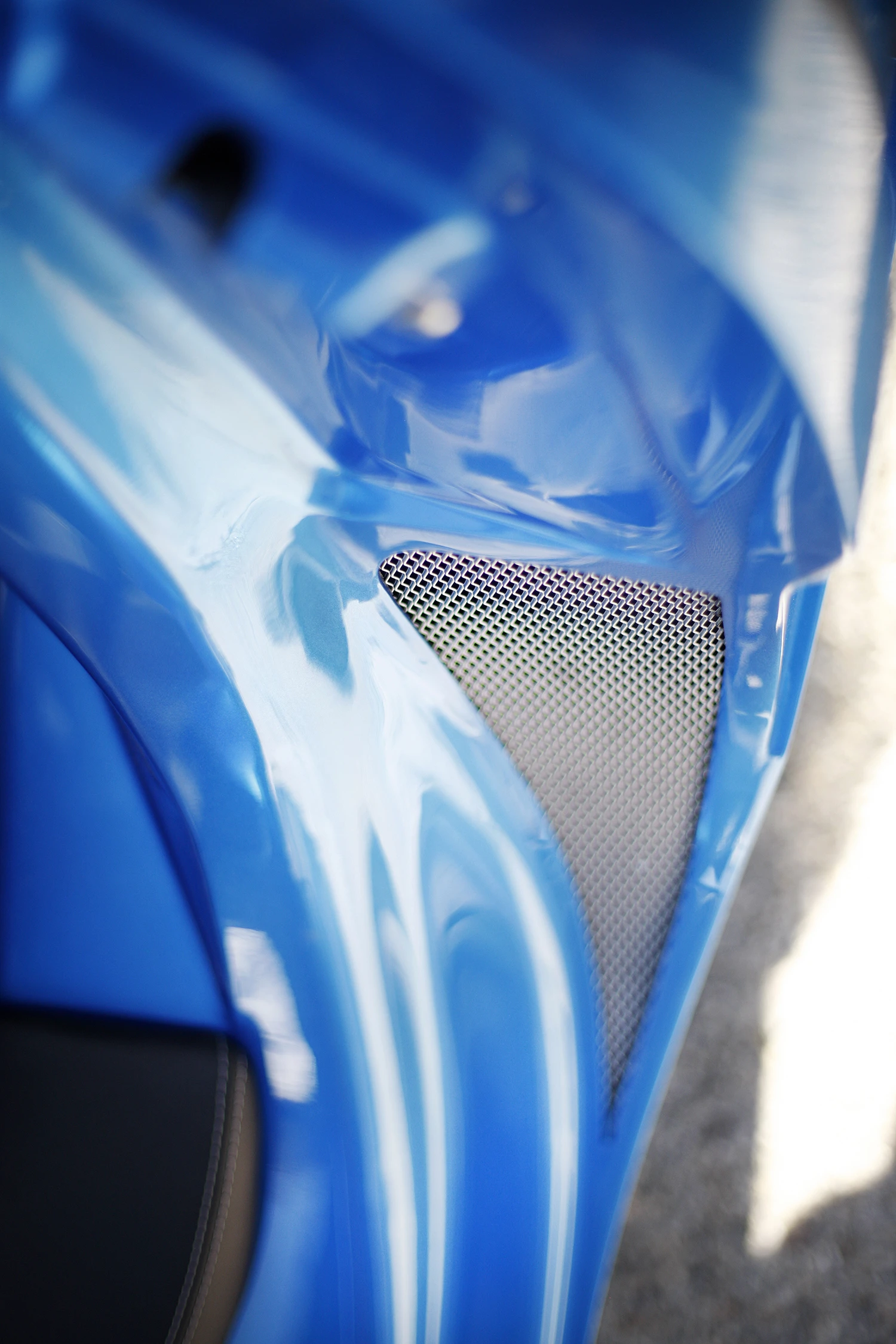 1MW closeup