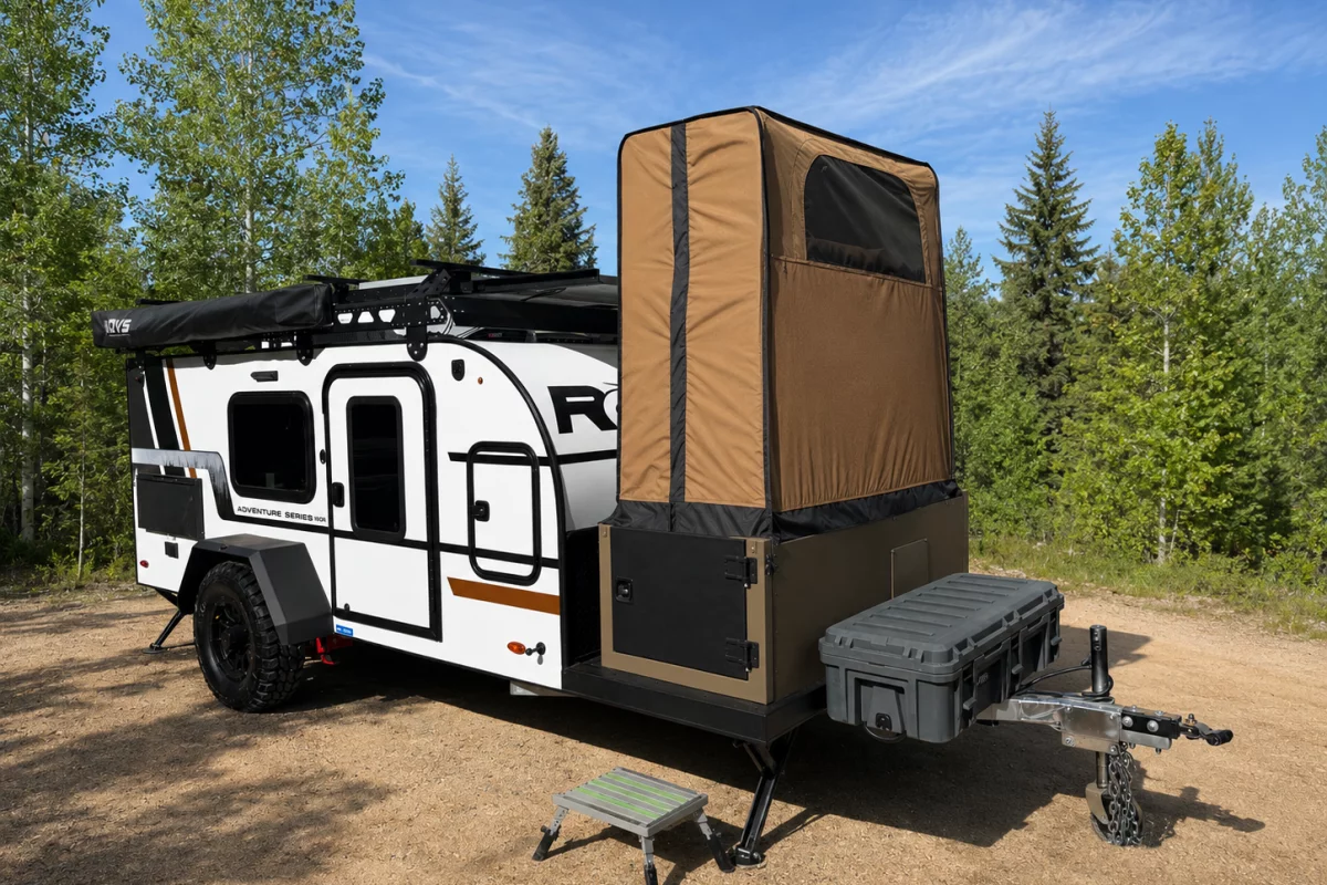 Encore launched the new ROG 12RK-FB with collapsible wet bath at the 2026 Overland Expo show in May