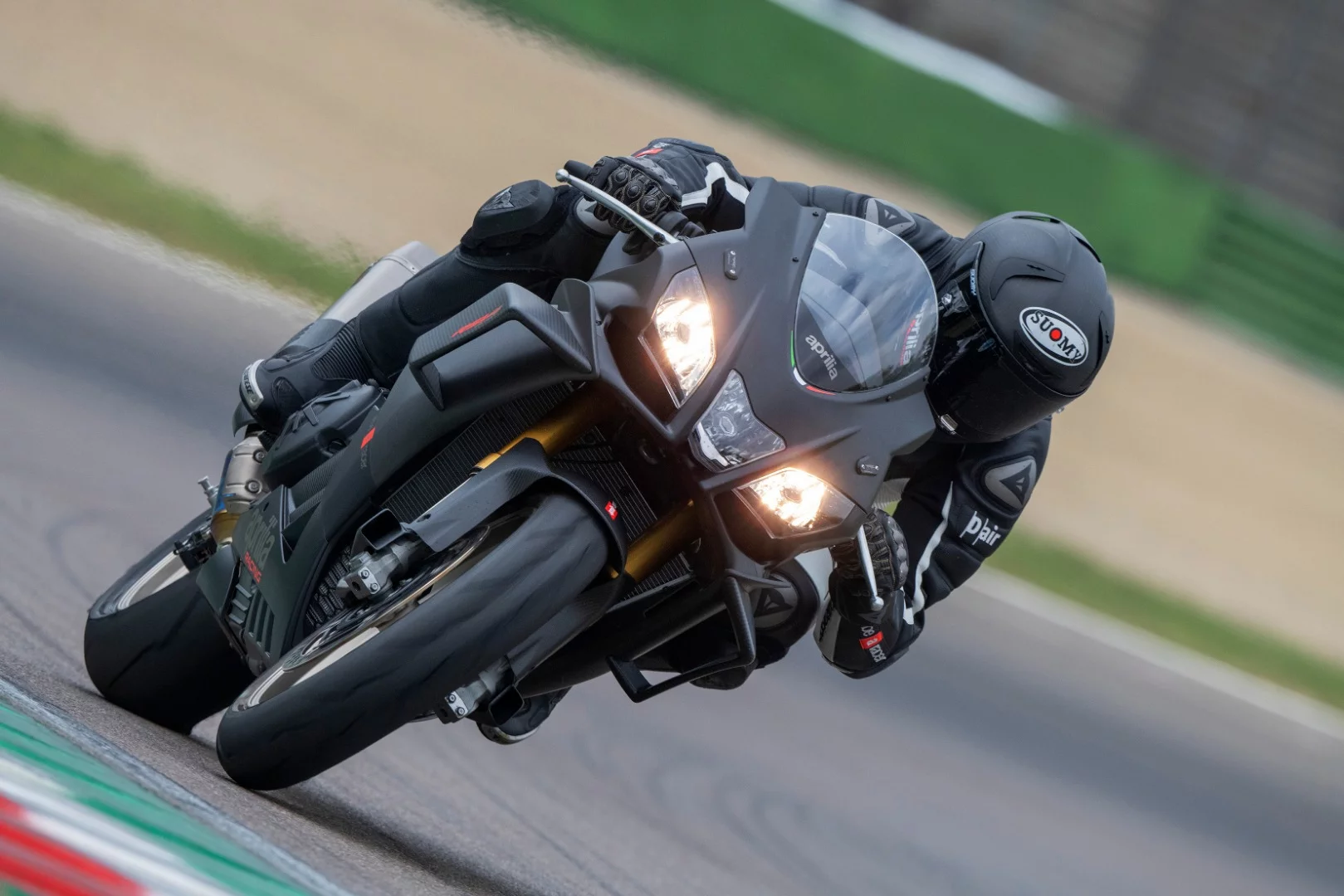 The aero winglets add downforce to help with stability under brakes and at high speed, and also help keep the front down as you gas it out of corners