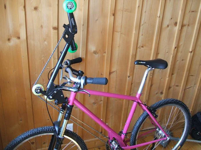 The Raxibo system lets you pedal with arms and legs