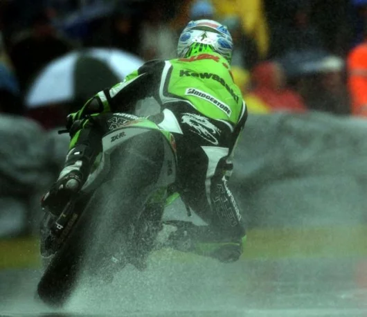 Alex Hoffman returned his best result to date - it is unlikely to retain him his spot on the Kawasaki team for 2006