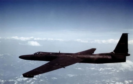 The U-2 is a single-seat, single-engine, high-altitude, reconnaissance aircraft. Long, wide, straight wings give the U-2 glider-like characteristics.