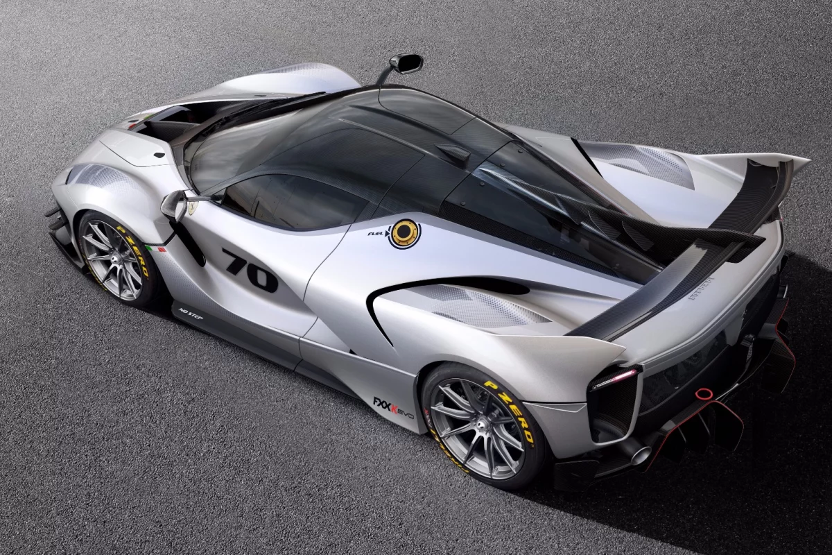 2018 Ferrari FXX-K Evo: it's all about the downforce, baby