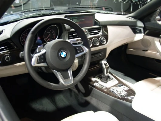 BMW's 2009 Z4 roadster