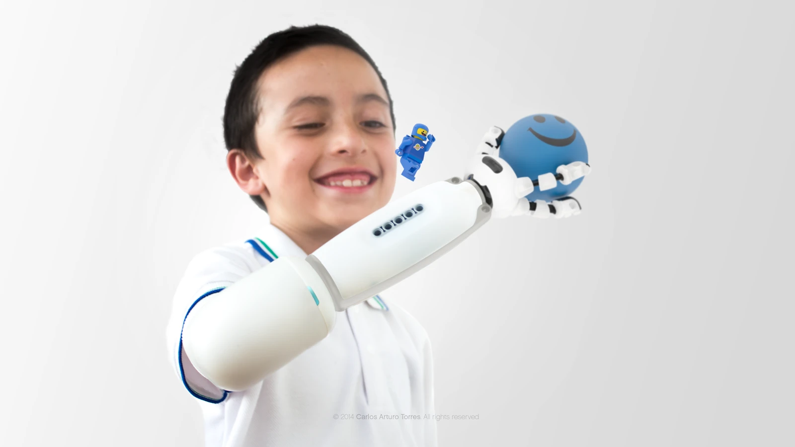 After a fair bit of tinkering, Torres developed a functioning prototype of a prosthetic that lets kid use their imagination to build their own arm