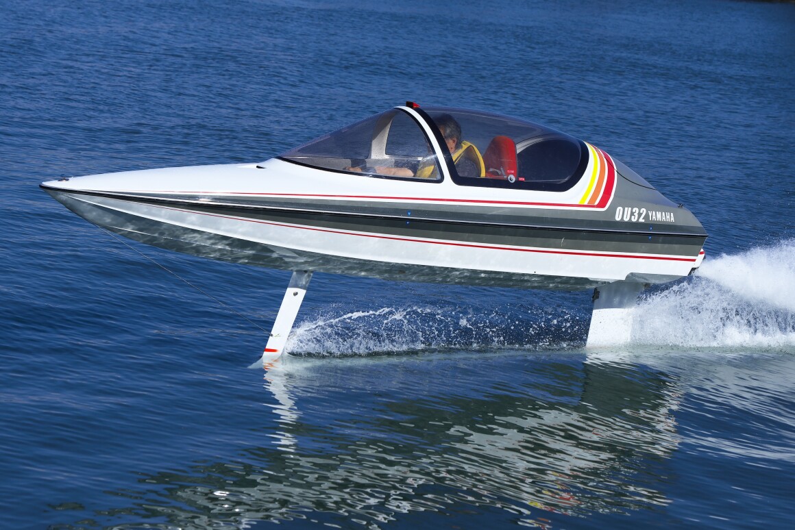 When a team of Yamaha engineers found this 1988 hydrofoil prototype in the back of a warehouse, they couldn't resist restoring it and taking it for a spin