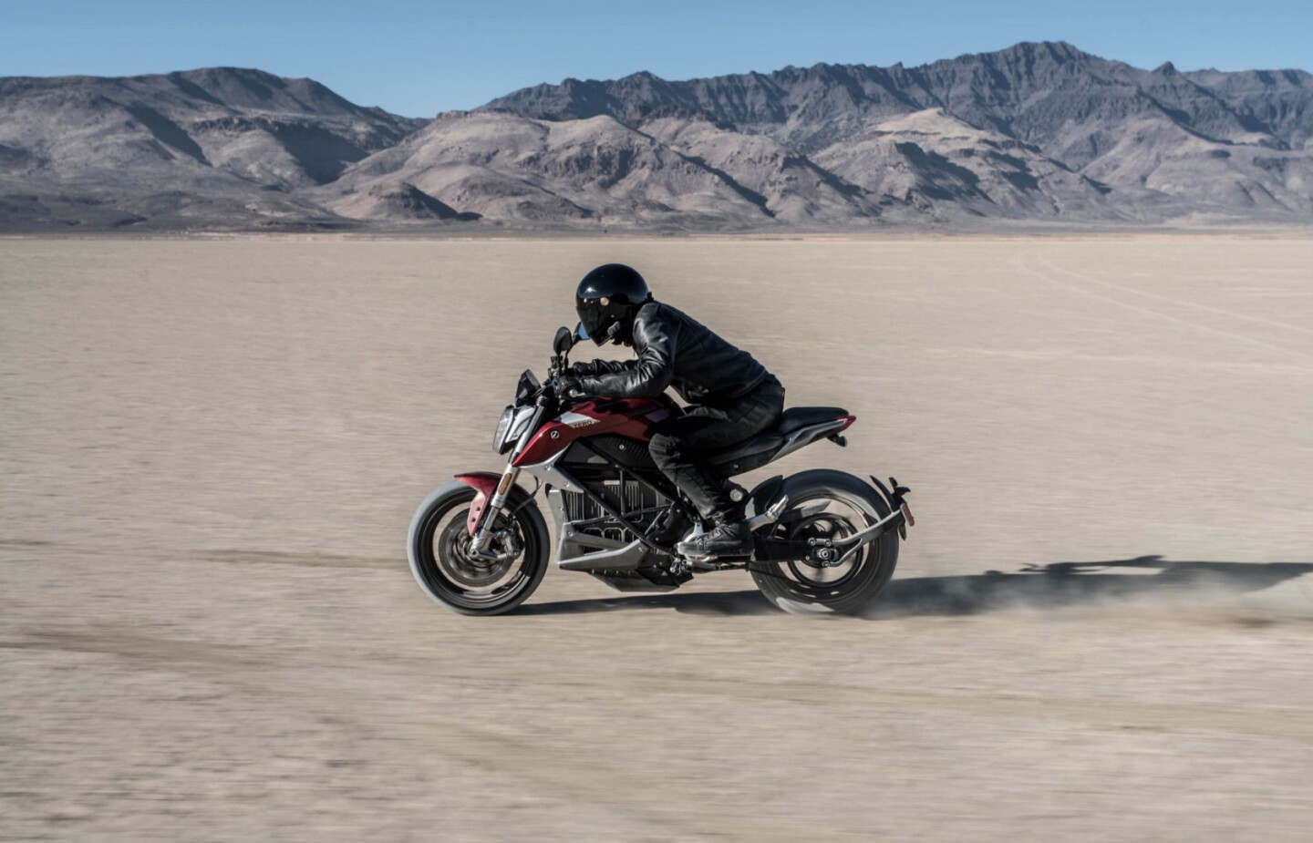 190 Nm of torque is pretty much unheard of in the gasoline world, unless you start talking about Boss Hoss V8s.