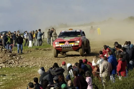 Former winner Hiroshi Masuoka and his Mitsubishi