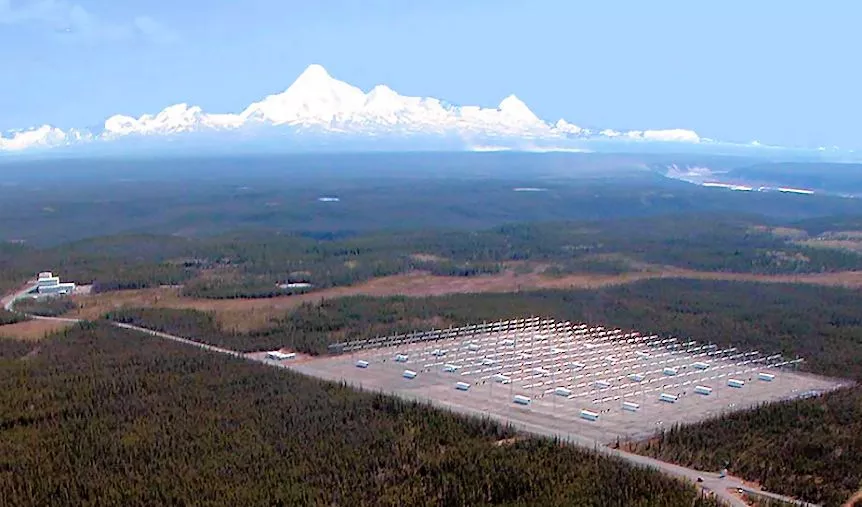 HAARP operational site on the edge of Denali State Park northeast of Anchorage, Alaska (Photo: HAARP)