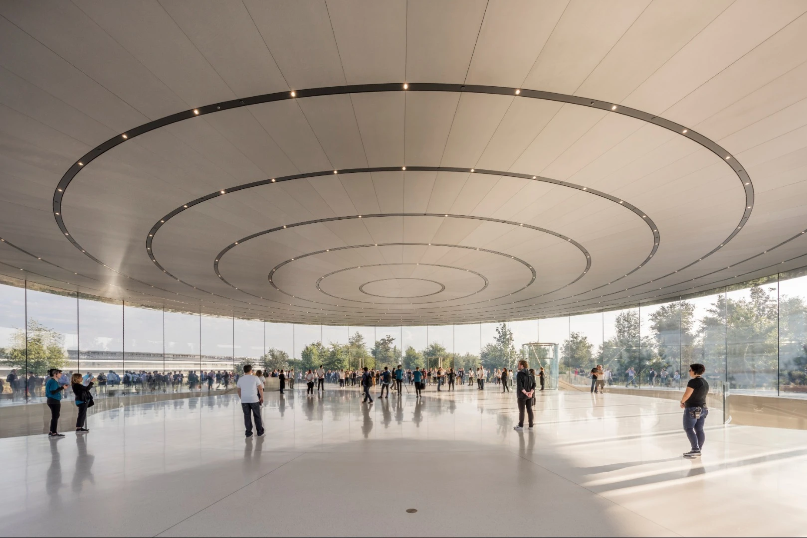 The Steve Jobs Theater Pavilion has a 47-m (154-ft) carbon fiber roof which is entirely supported by a 7-m-high (23-ft) glass cylinder