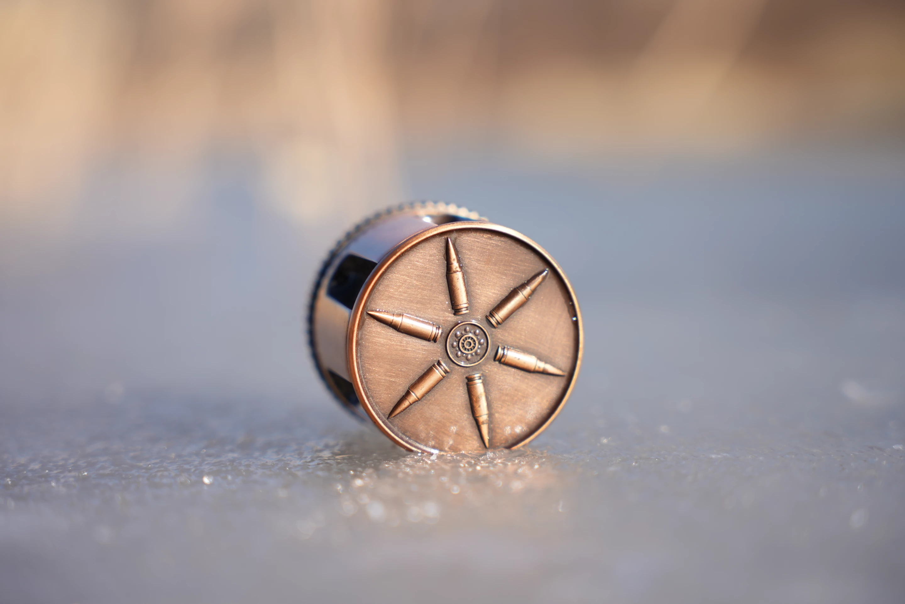 The Bullet Dice lid is engraved with bullets, in case the set didn't make it obvious enough