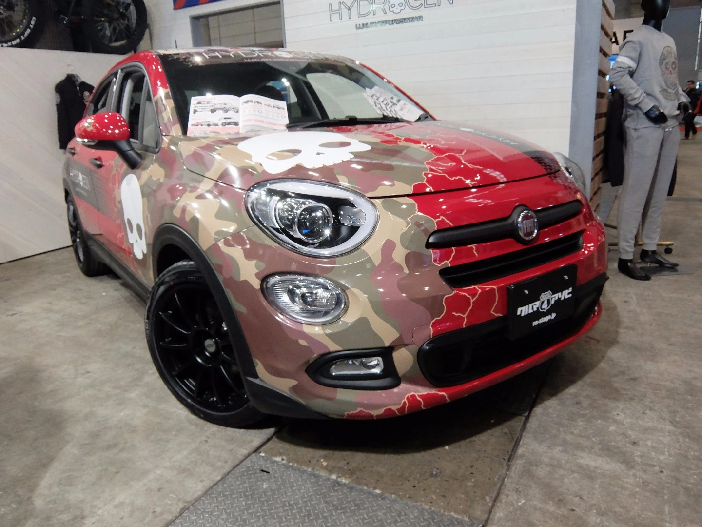 This a Fiat 500 is styled by HYDROGEN, an Italian luxury sportswear brand that specializes in limited edition pieces