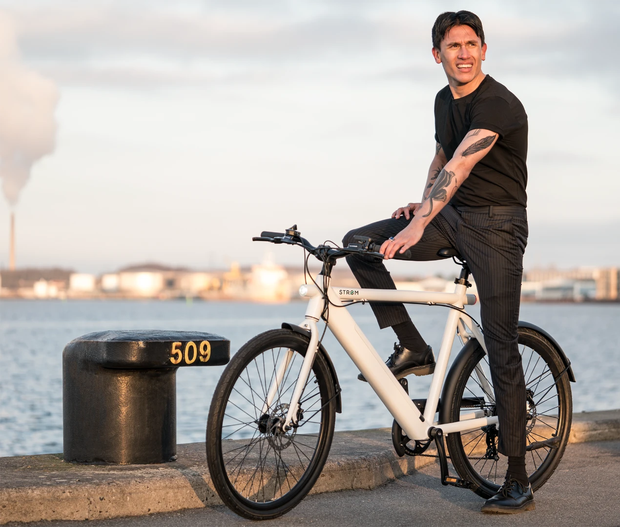 The Strøm City's removable battery is housed in the e-bike's down tube