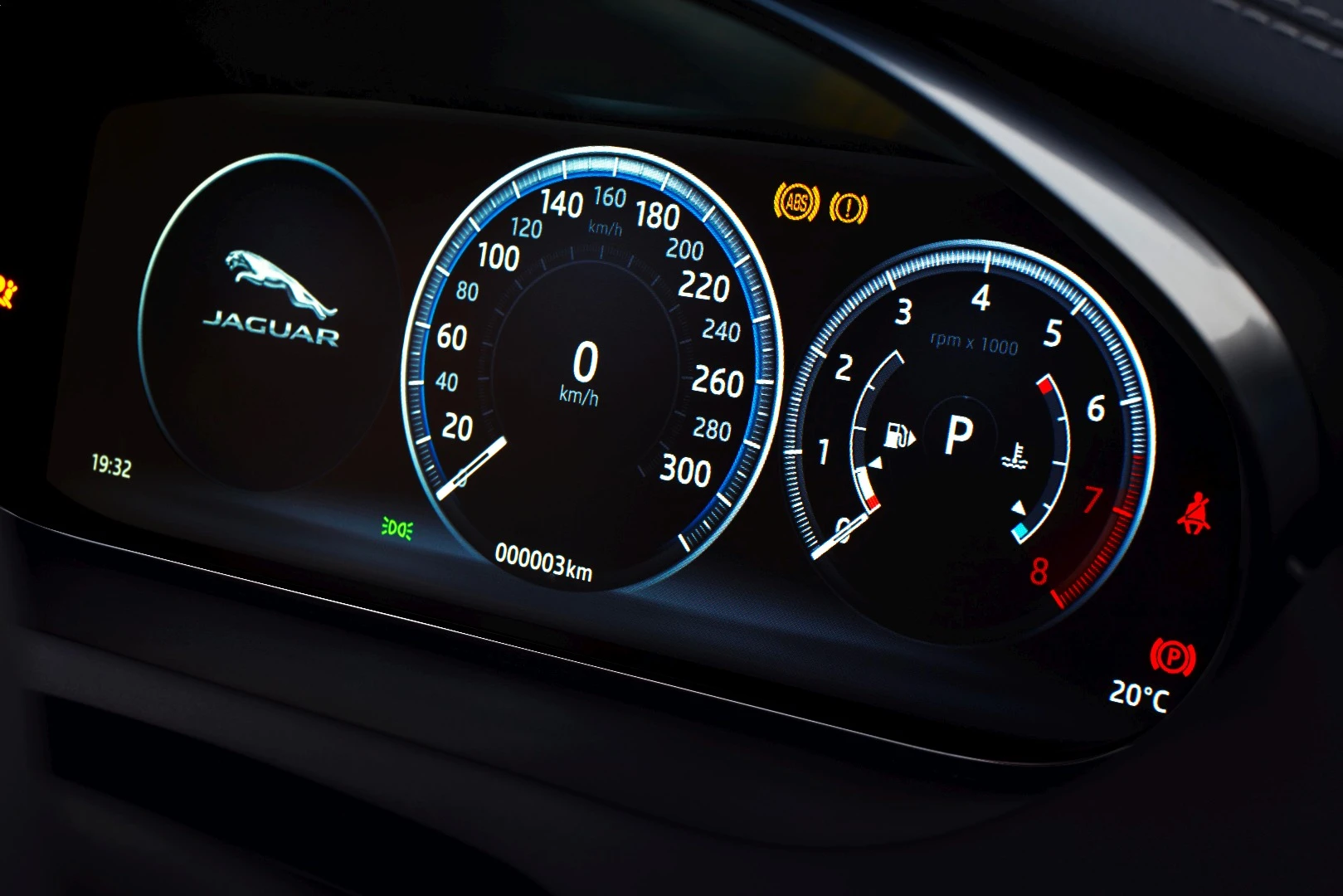 Jaguar will offer a 12.3-in TFT instrument panel