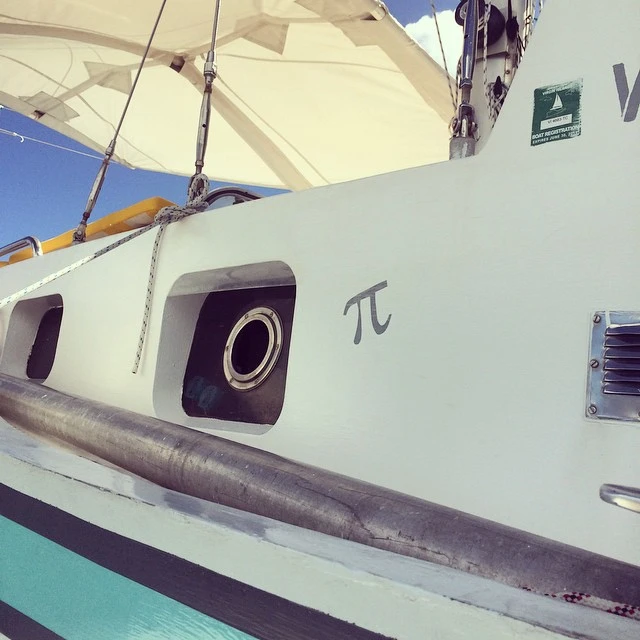 The 37 ft (11.3 m) sailboat had previously been abandoned for 10 years and most of the wooden interior had been eaten away by termites