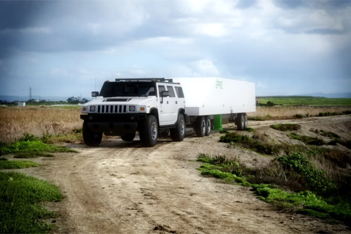 In an average wind speed of 12 mph (20 km/h), the PPC is said to produce 12 kW of power