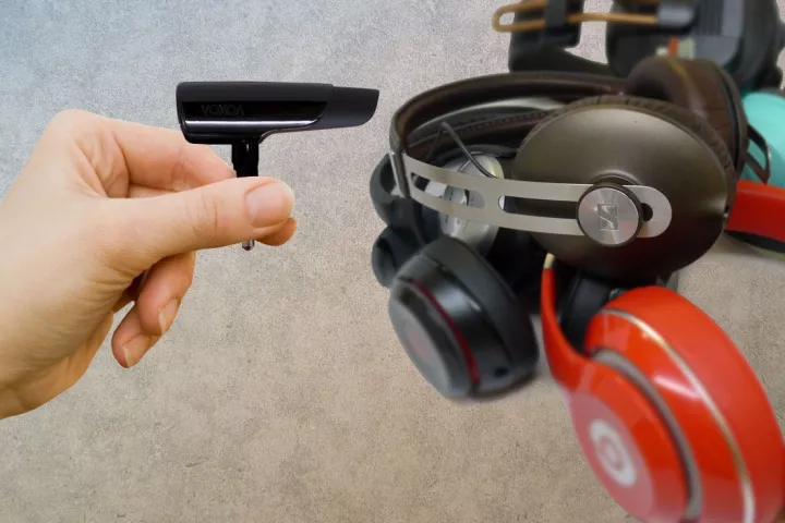 The BTunes bluetooth headphones plug from Voxoa