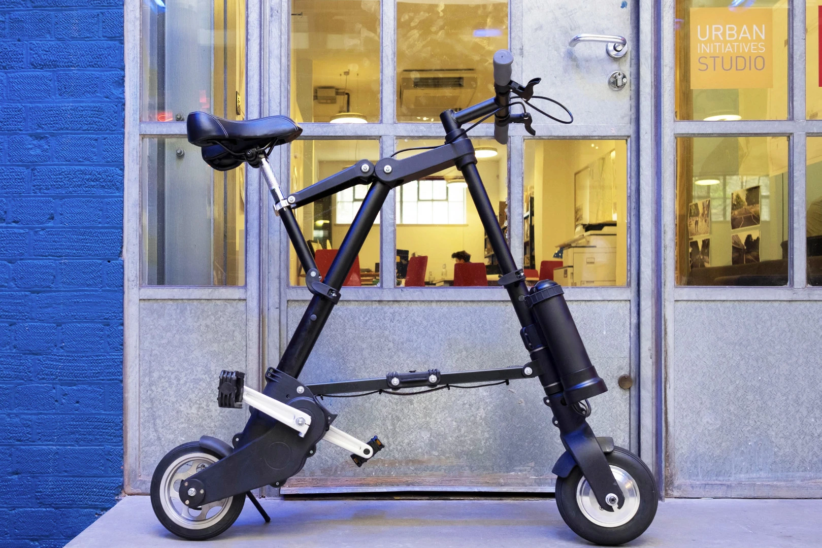 The A-Bike Electric has a maximum range of about 15 miles (25 km