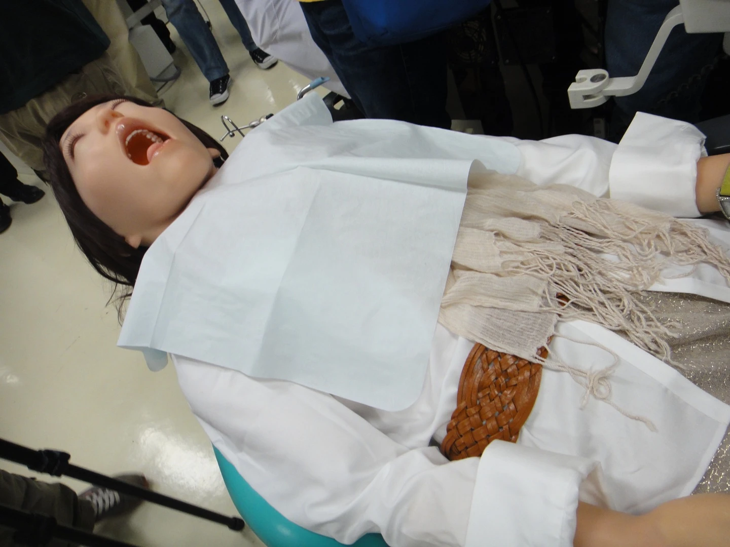 Showa University from Tokyo has presented a highly realistic robotic dental patient Showa Hanako 2 (Photo: DigInfo).