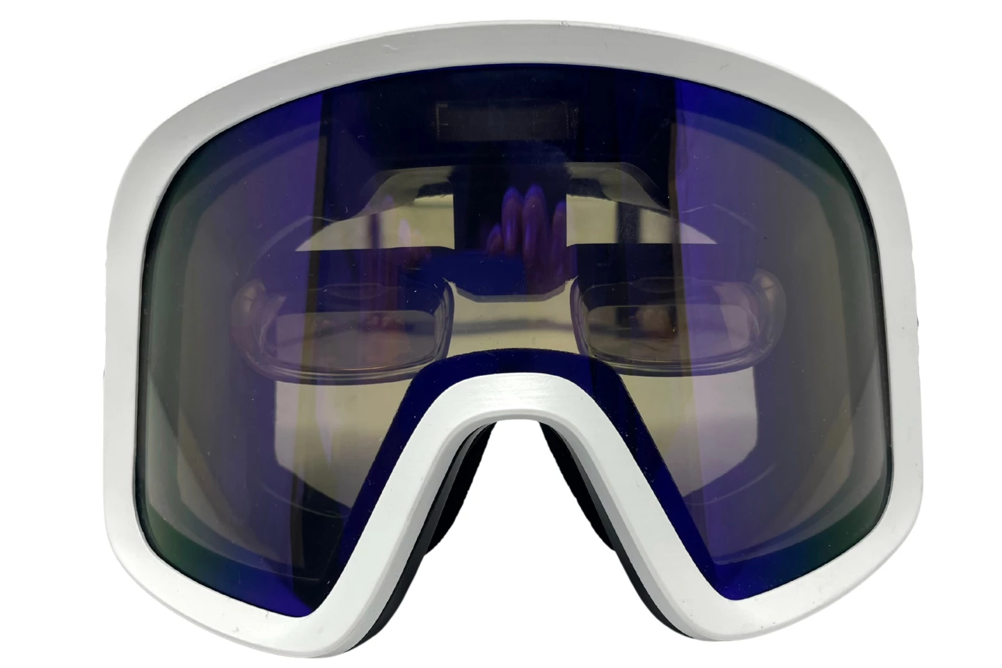 The goggles are IP67 waterproof, meaning they can withstand being immersed to a depth of 1 meter (3.3 ft) for up to 30 minutes