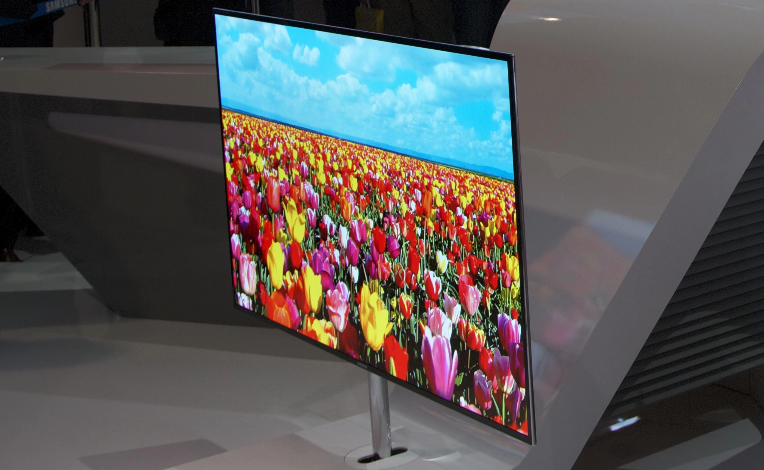 Samsung's 55-inch Super OLED TV boasts impressive color reproduction