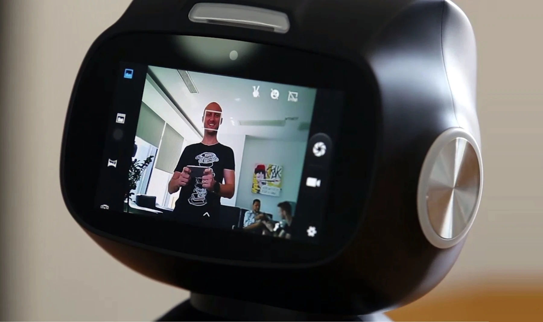 The Yumi's display and front-mounted camera can be used for making video calls