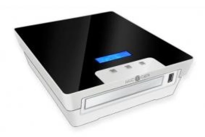 The Micoder rips CDs to MP3 format and transfers them to a portable MP3 player in 5-7 minutes