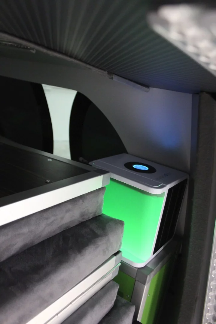 Shown here, the Evapolar portable AC/humidifier creates a more comfortable environment in the Dogscamper