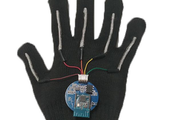 Lightweight, long-lasting stretchable polymer sensors capture users' hand motions and send them wirelessly to a phone app