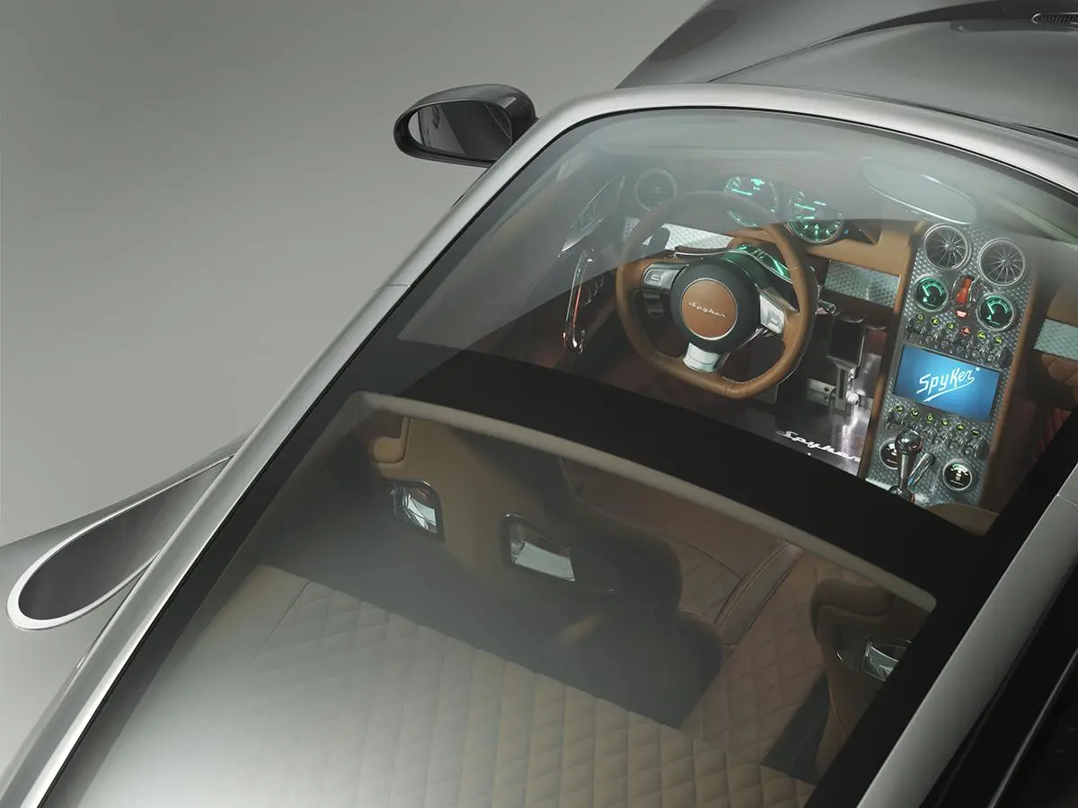 A look in through the glass roof