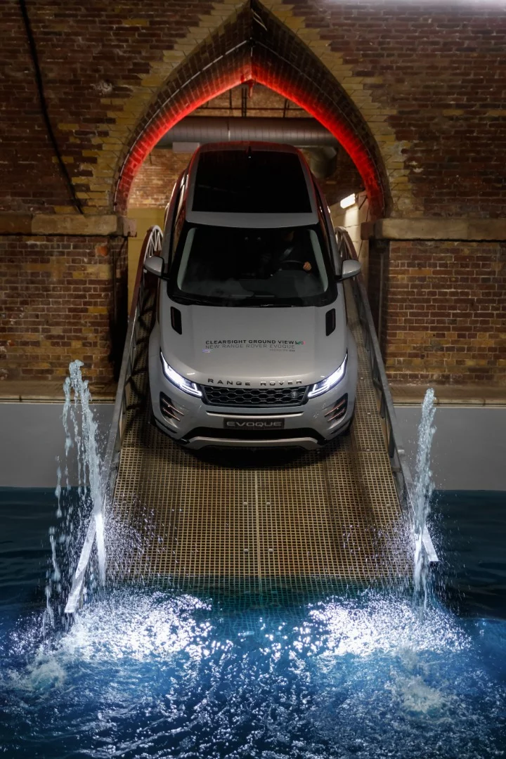 Built to handle urban environments as well the weekend getaway, Jaguar Land Rover promises agile handling from the new Range Rover Evoque
