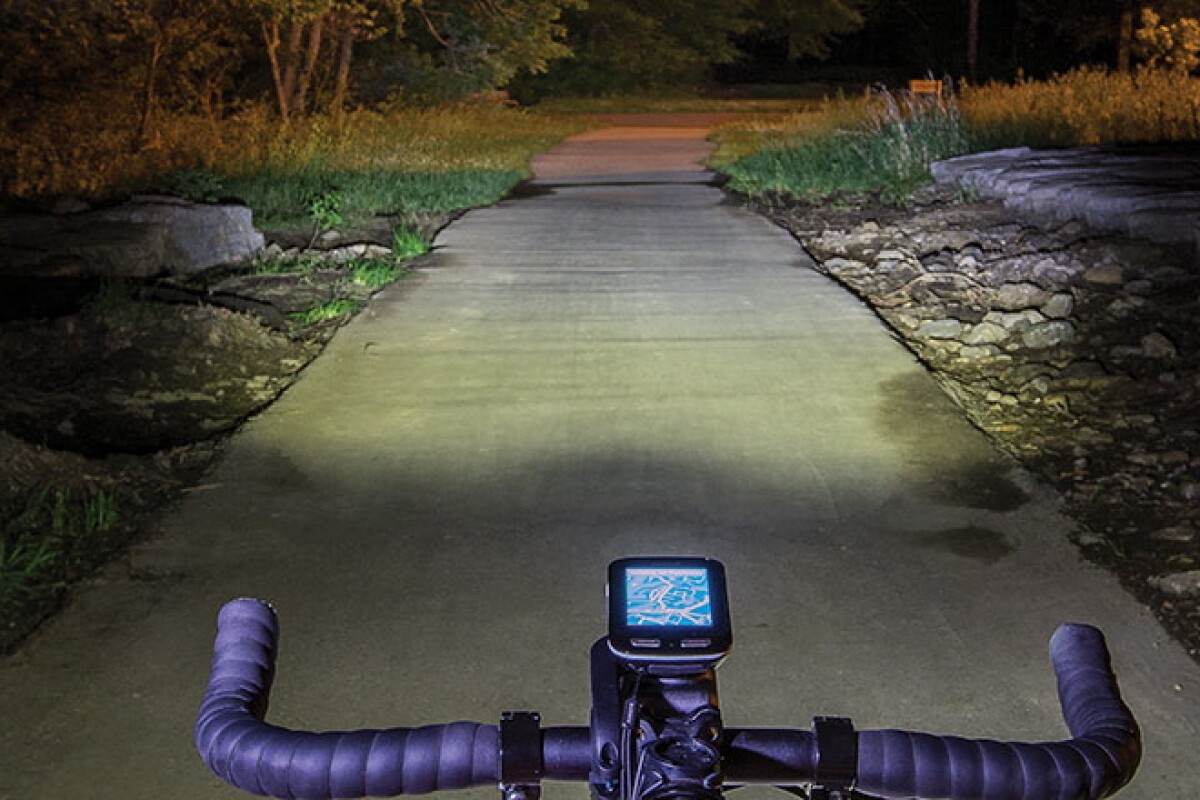 Garmin Varia bike headlight shines farther as you go faster