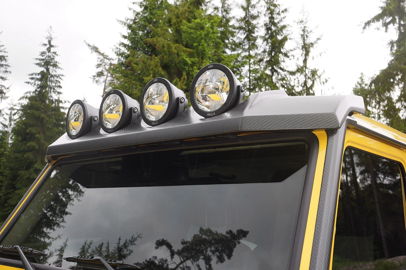 Mansory adds off-road roof lighting