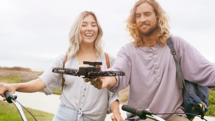 The Hover 2 is a new flying camera from ZeroZero Robotics that's designed to be simple to use