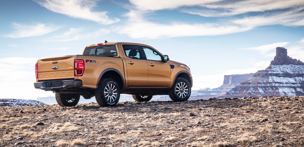 The 2019 Ford Ranger’s 2.3-liter engine is rated at 270 hp (201 kW) and 310 lb-ft (420 Nm) of torque