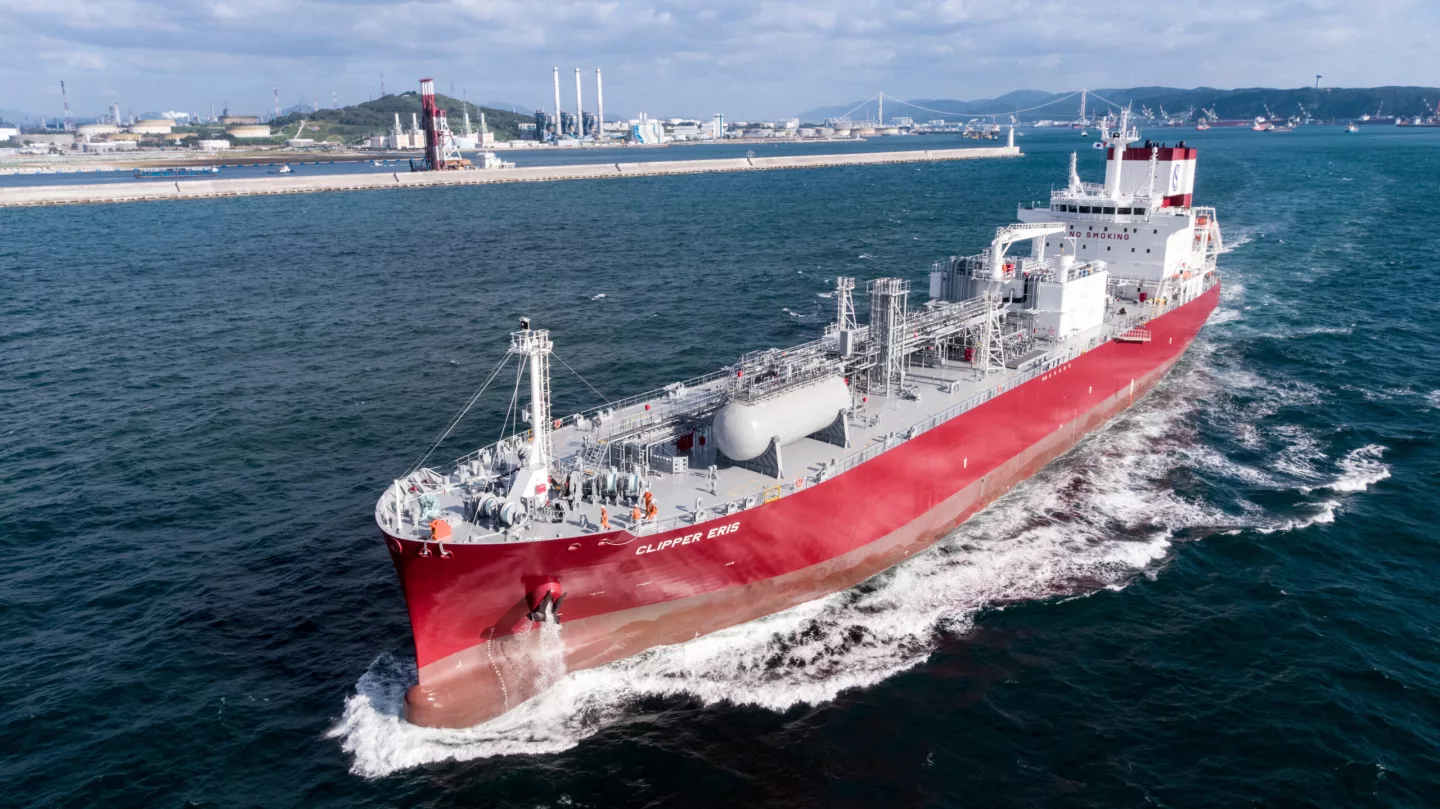 Up to 70% of the CO2 in exhaust gas from the Clipper Eris' 7-MW engine is expected to be recovered y the OCCS system, then "refrigerated until liquefaction" before being stored in tanks on-deck