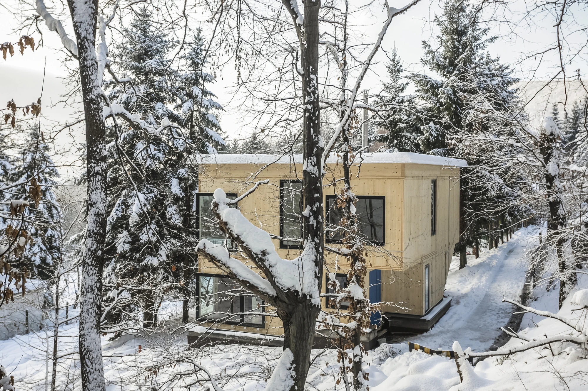 The house was built in just two days (Photo: Zsolt Batár)
