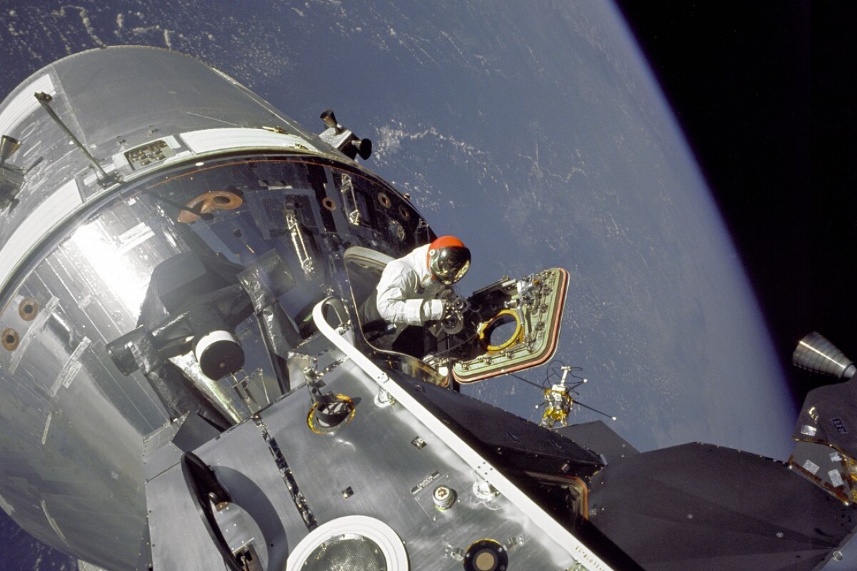 David Scott leaving the Command Module