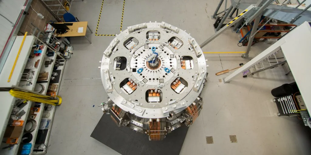 One of the possible pathways to limitless and clean energy produced by nuclear fusion can be found in hollow, doughnut-shaped chambers known as tokamak reactors