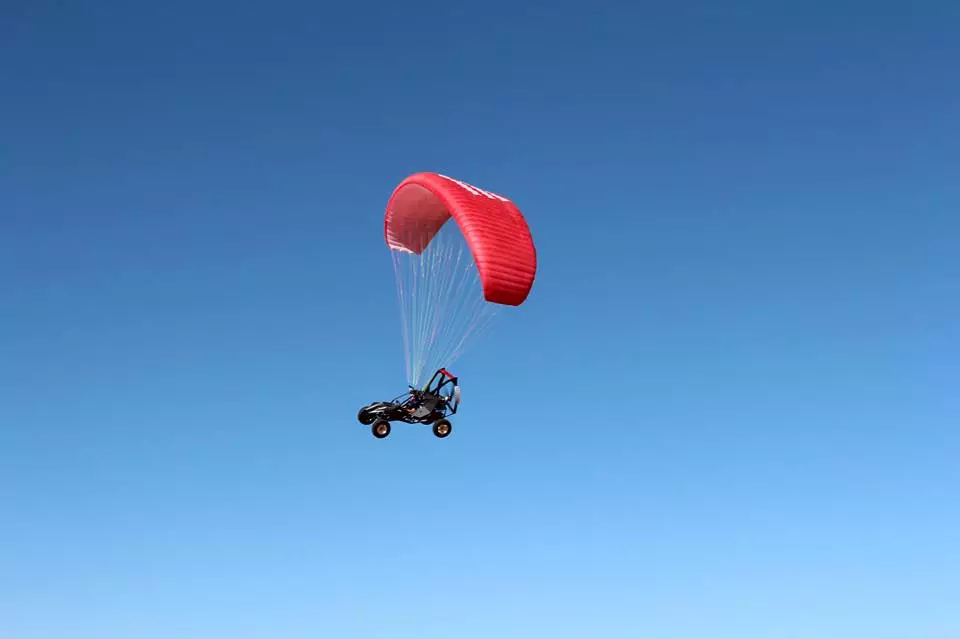 The SkyRunner in flight