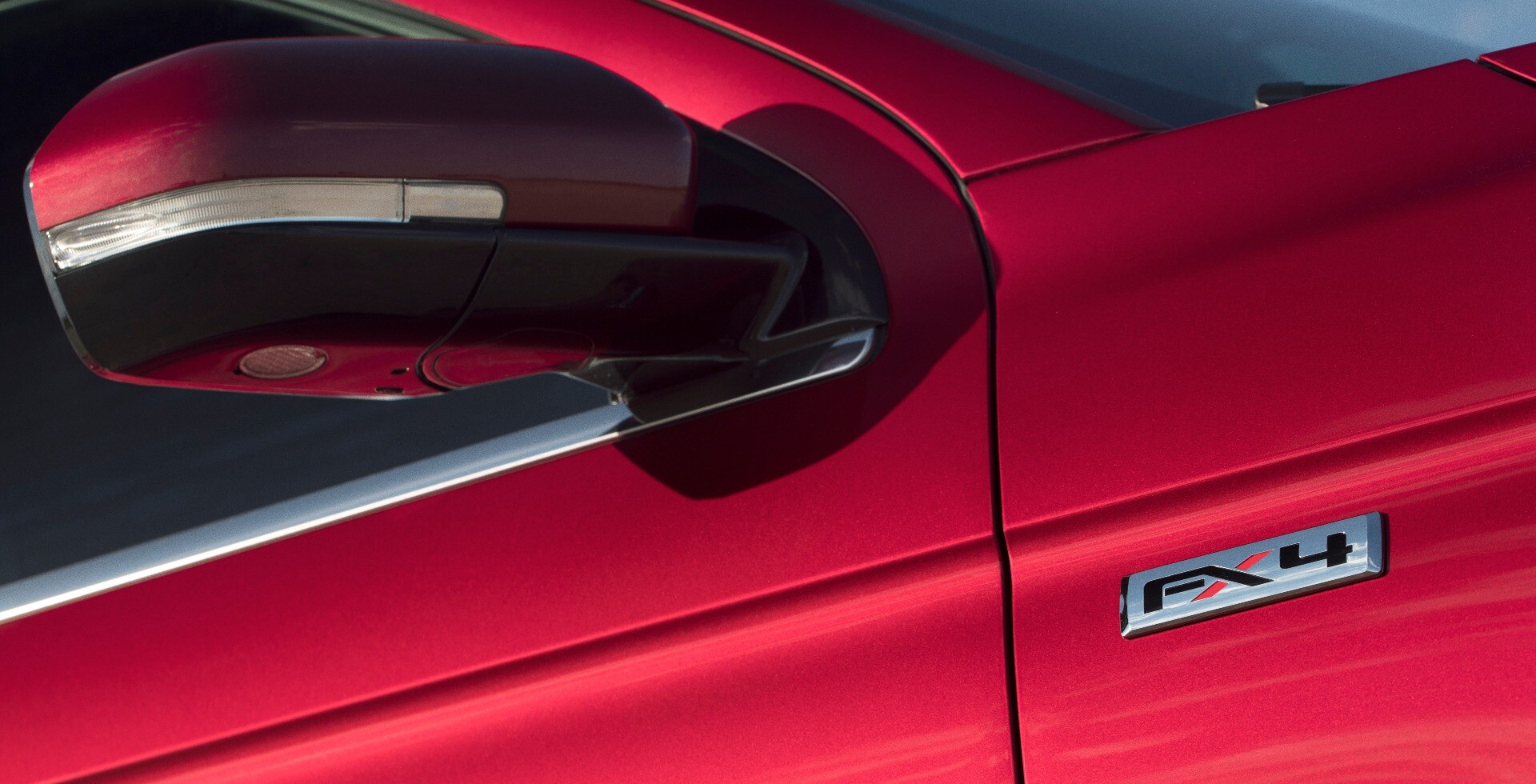 Ford loads up FX4 package for offroad Expeditions