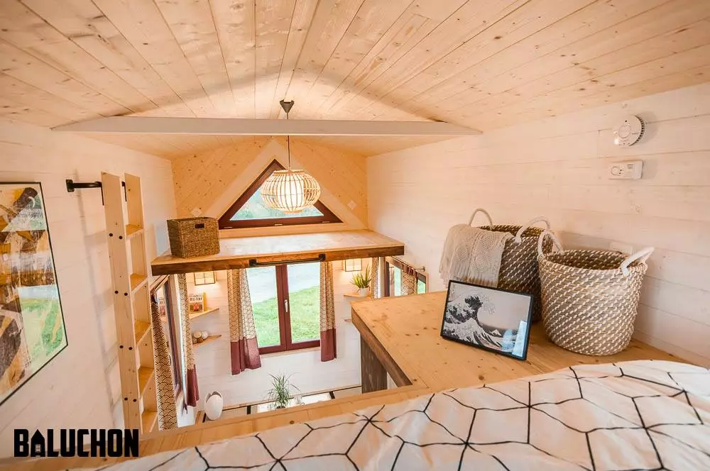 View towards the Ondine's second loft