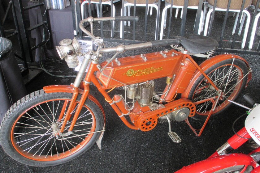 1910 Reading-Standard Single | High Bid: $25,000 | Estimate: $40,000 - $50,000 | Auctioneer: Mecum | Lot F204 | Auction Description