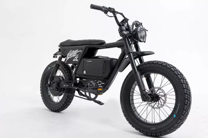 The Graffiti X offers nine levels of pedal-assist up to 20 mph, but can be unlocked for off-road riding up to 45 mph