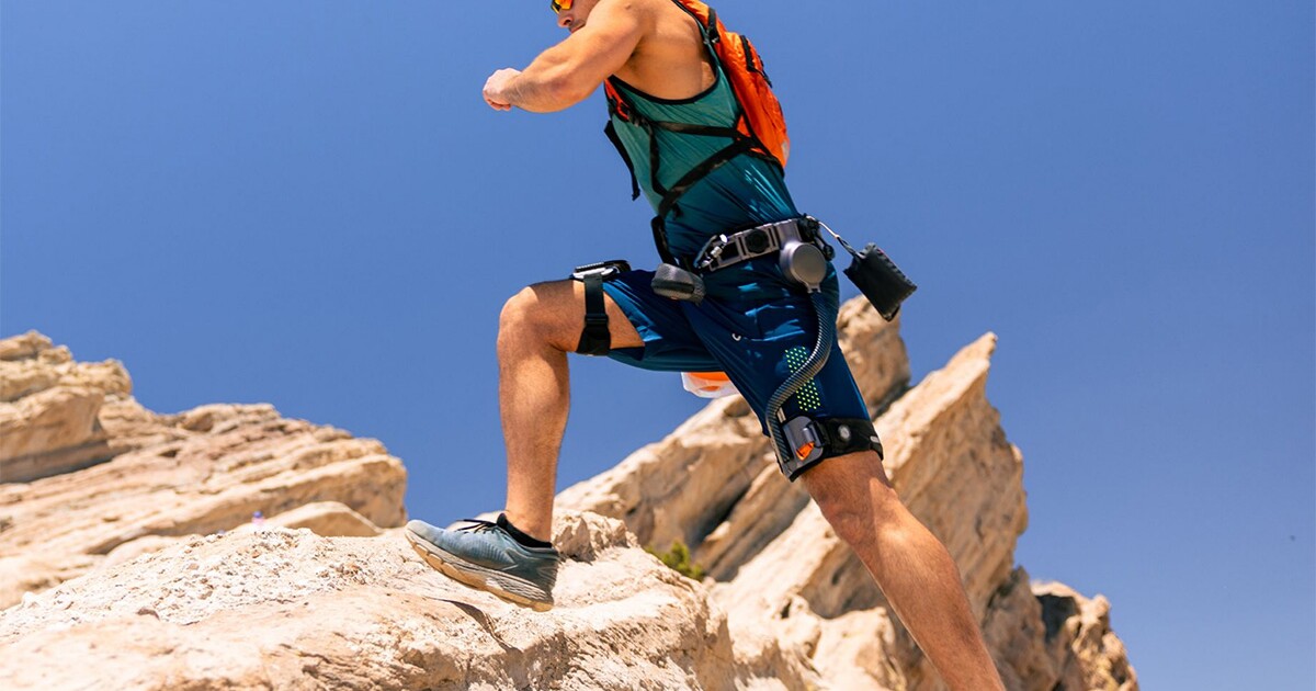 Modular exoskeleton lets hikers swap hip or knee assistance