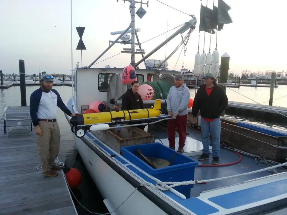 OTIS being loaded aboard a research vessel