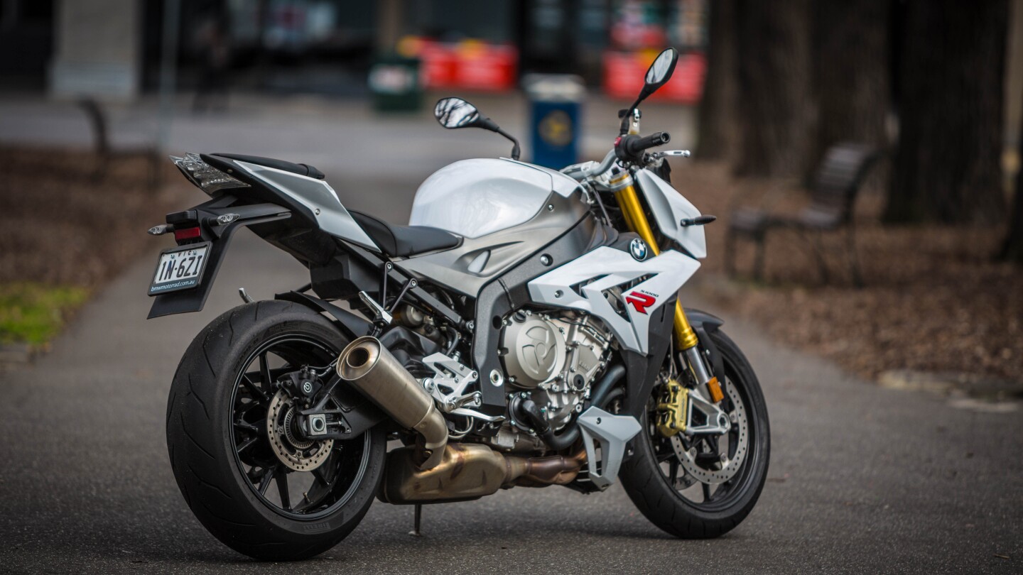 The BMW S1000R: raw, naked aggression (Photo: Loz Blain)