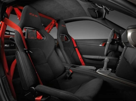 The 2010 Porsche 911 GT3 RS