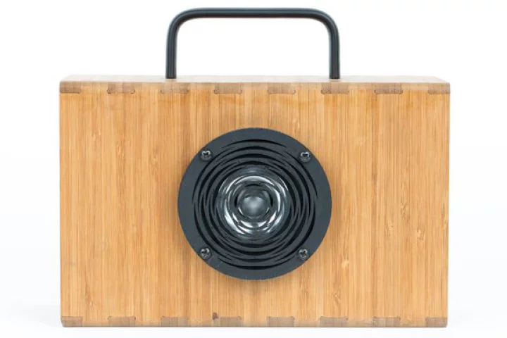 The supercapacitor-powered Hydrogen portable speaker from Blueshift recharges in five minutes